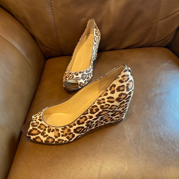 Ivanka Trump Leopard Print Peep Toe Wedge Leather Shoe Size 9 1/2 Leelas - Picture 3 of 10